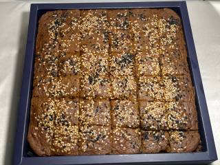 تمر و حلى ، ضيافة 5
