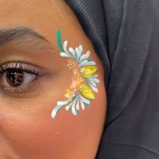 رسم على الوجه للاطفال والكبار