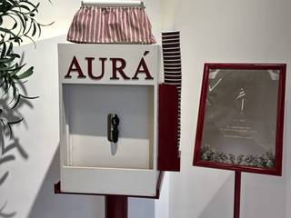 AURÁ| اورا 1