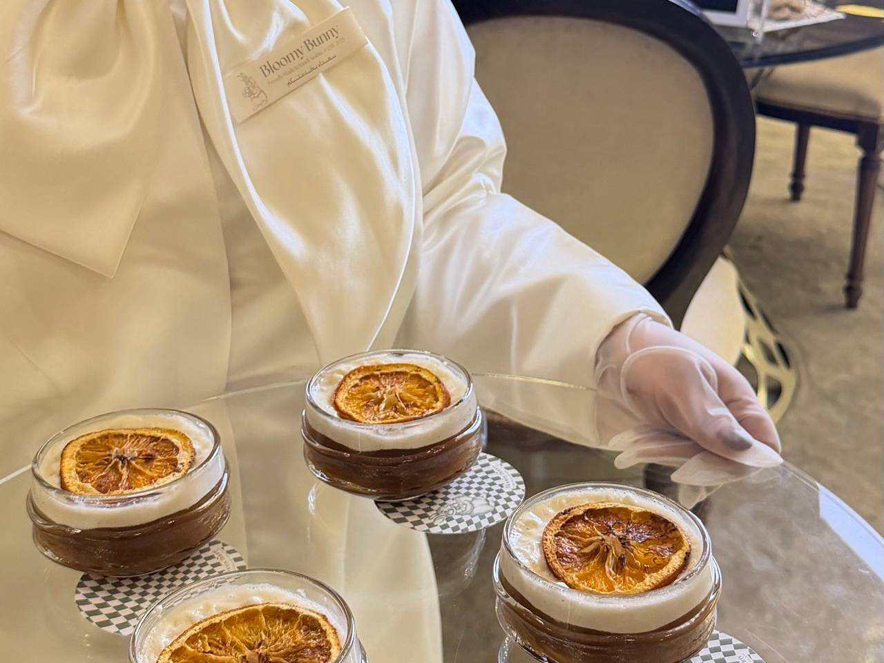 عربة عصاير وضيافة مشروبات مع تنسيق