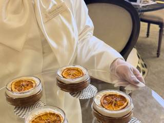 عربة عصاير وضيافة مشروبات مع تنسيق 1