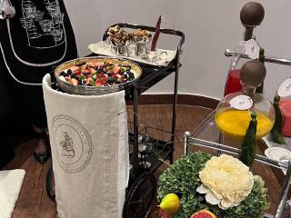 عربة عصاير وضيافة مشروبات مع تنسيق 5