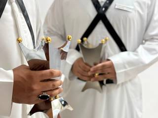 خدمة ضيافة رجال راقية 7